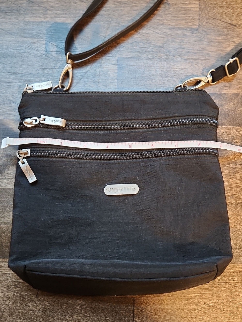 Baggallini Basic Black Crossbody Shoulder Bag - Modern Pocket Bag? - Picture 6 of 13